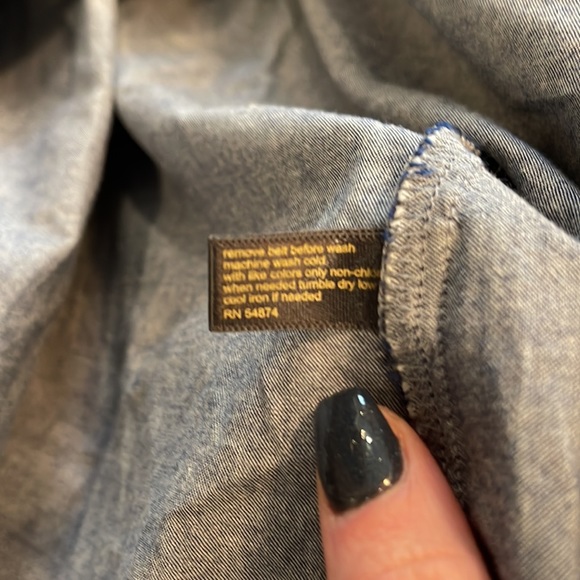 Outback Red V-Neck Chambray Dress size 2 - Picture 5 of 6